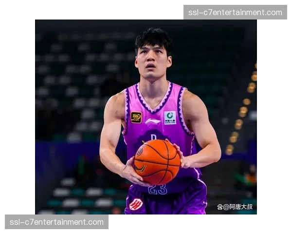 北控男篮里勒压哨三分绝杀广州 季后赛关键卡位战险胜一分