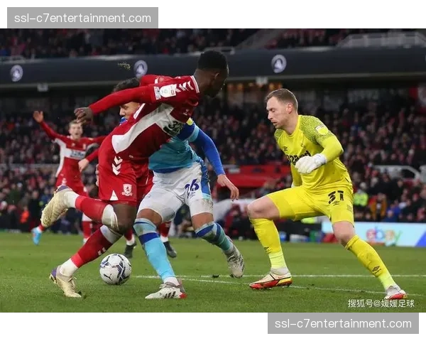 沃尔夫斯堡进攻端轮换 维默尔阿穆拉锋线组合继续